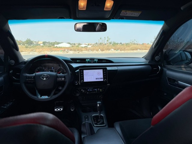 Venda TOYOTA HILUX | GR - V6
