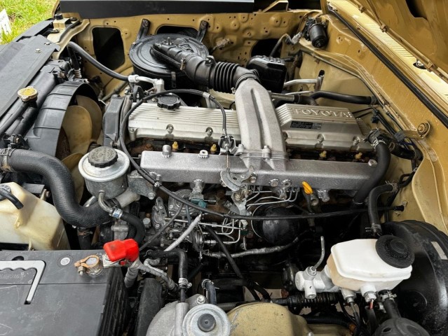 Venda Toyota LAND CRUISER Cabina Dupla