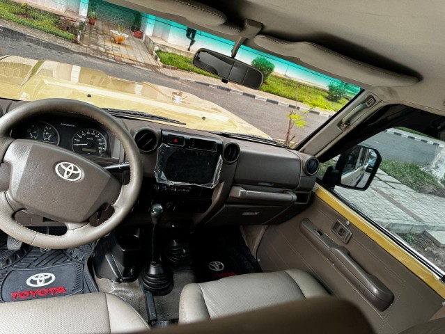 Venda Toyota LAND CRUISER Cabina Dupla