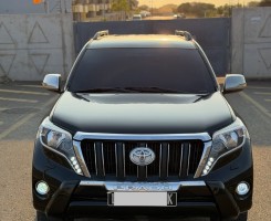 A venda TOYOTA LAND CRUISER PRADO