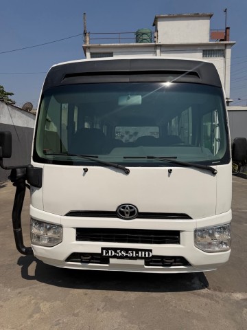 Venda TOYOTA COASTER
