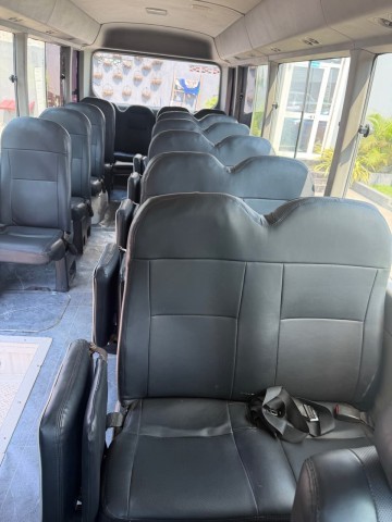 Venda TOYOTA COASTER