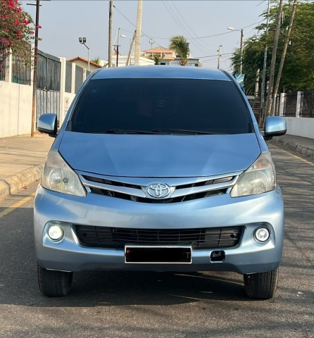 Venda TOYOTA AVANZA