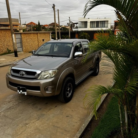 Venda TOYOTA HILUX AUTOMÁTICA GASOLINA