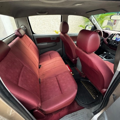 Venda TOYOTA HILUX AUTOMÁTICA GASOLINA