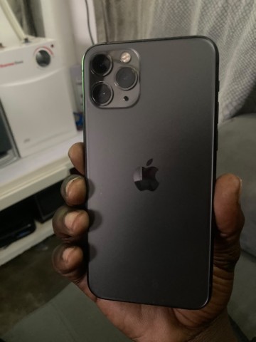 Venda IPhone 11 Pro 64gb