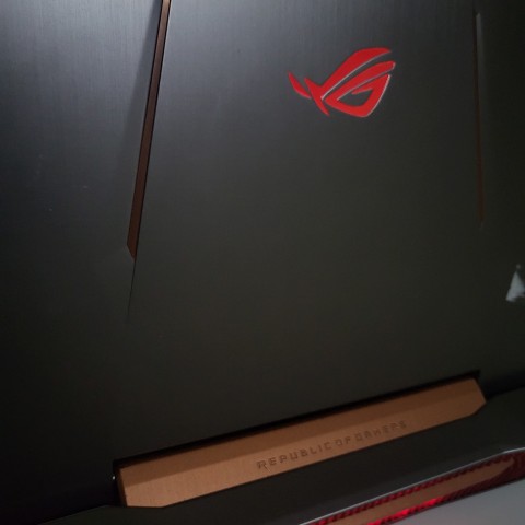Venda Asus G752VSK Jogos e Trabalho pesado