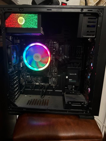 Venda PC Gamer AMD Ryzer 5 PRO 4650G
