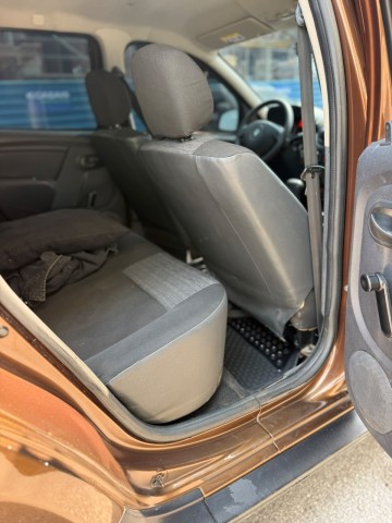 Venda Renault Duster impecável