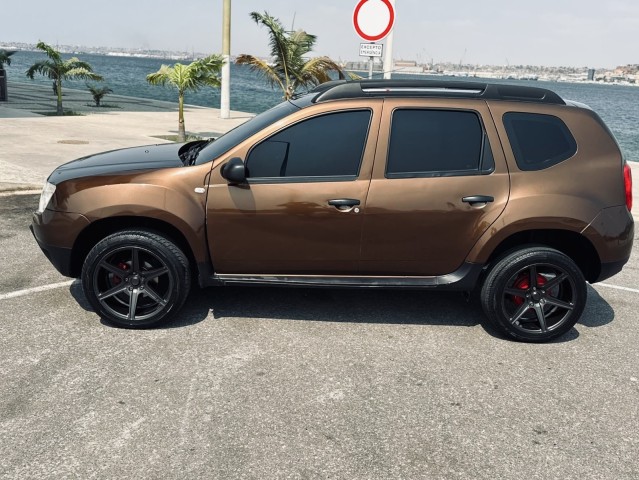 Venda Renault Duster impecável
