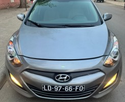 A venda HYUNDAI i30