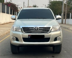 A venda TOYOTA HYLUX