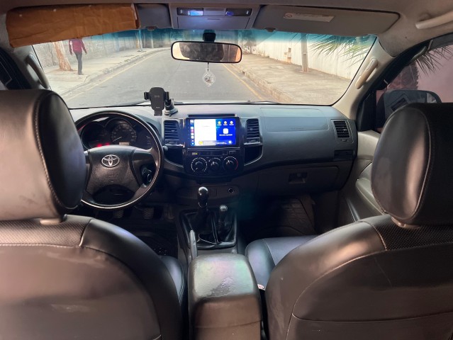 Venda TOYOTA HYLUX
