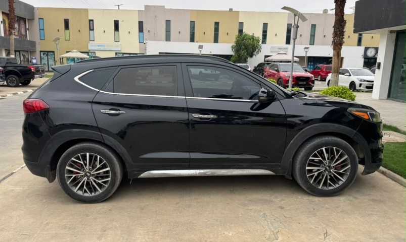 Venda HYUNDAI TUCSON 2020