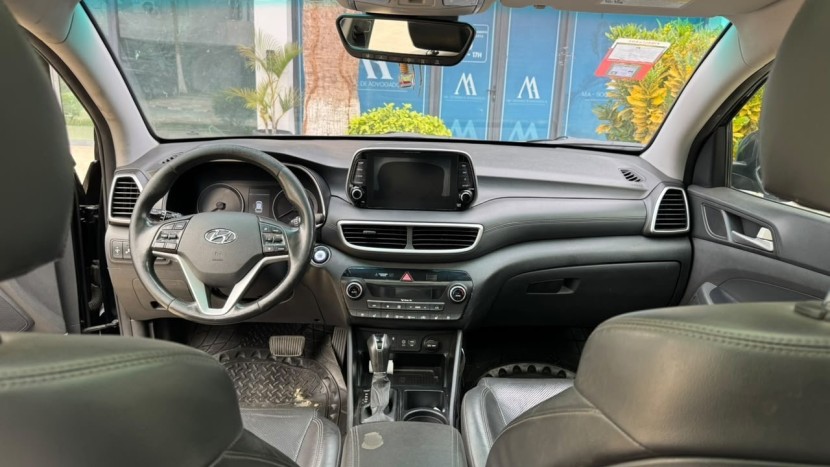 Venda HYUNDAI TUCSON 2020