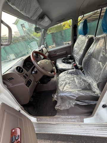 Venda TOYOTA LAND CRUISER SEMI NOVO