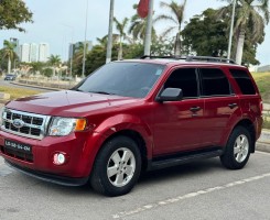 A venda Ford escape impecável