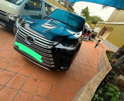 Anúncio Lexus LX Último Modelo 600
