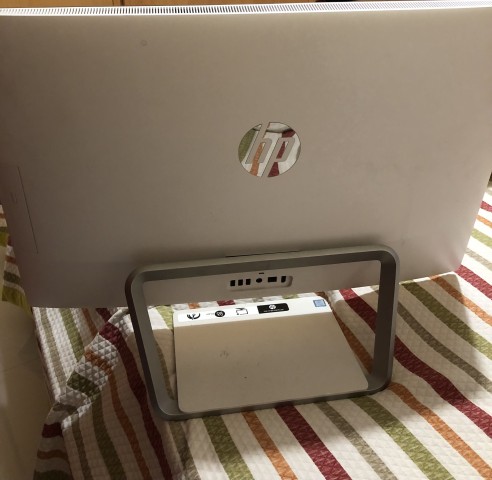 Computador HP Pavilion All-in-one