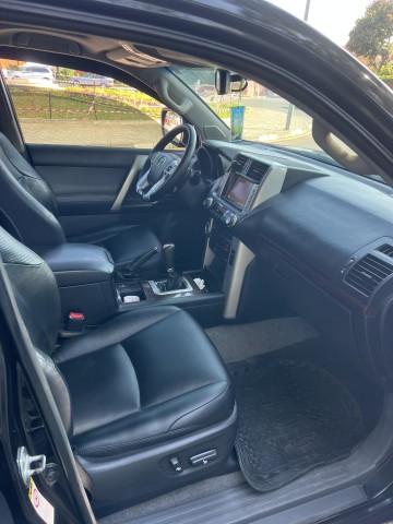 VENDO TOYOTA LAND CRUISER PRADO V6 2012