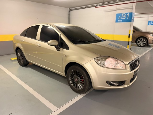 Fiat linea impecável