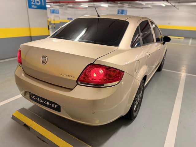Fiat linea impecável