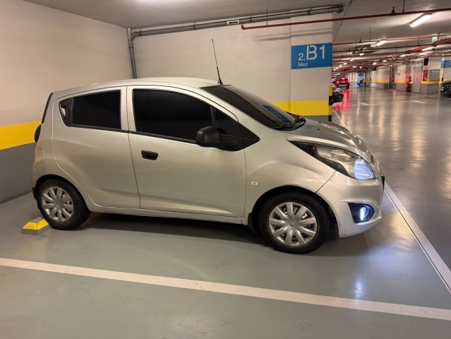 Chevrolet Spark automático