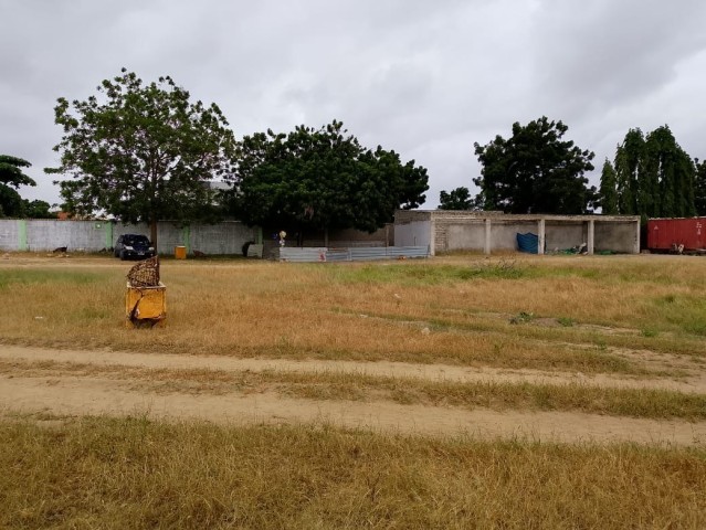 Terreno de 60/50 no Benfica