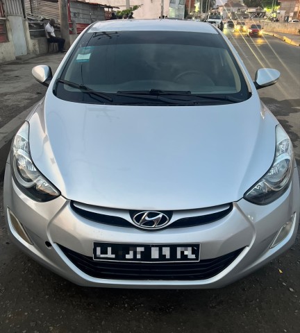 HYUNDAI ELANTRA FULL