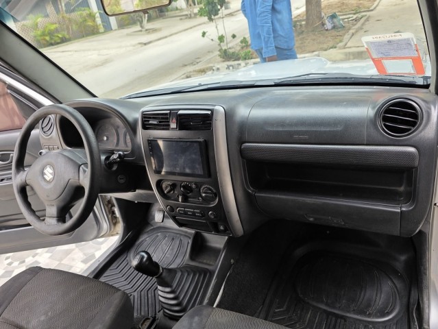 SUZUKI JIMNY MANUAL MOTOR SELADO COM RESPIRADOR
