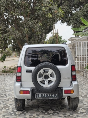 SUZUKI JIMNY MANUAL MOTOR SELADO COM RESPIRADOR