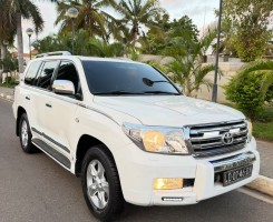 Comprar TOYOTA LAND CRUISER -VXR-5.7