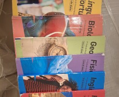 A venda LIVROS PLURAL 7ª CLASSE
