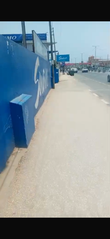 Estabelecimento de 1975 metros na samba beira estrada