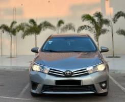 A venda TOYOTA COROLLA FULL