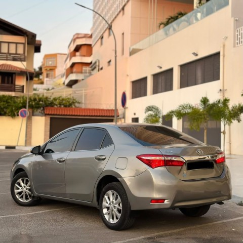 TOYOTA COROLLA FULL