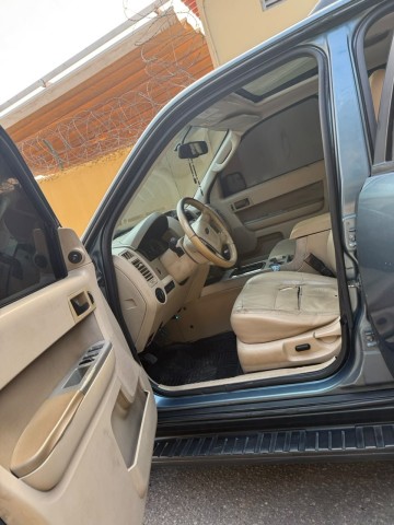 Ford escape impecável