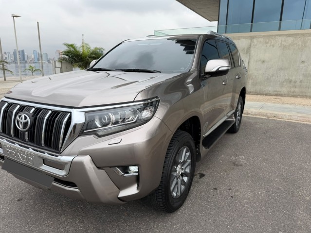 TOYOTA LAND CRUISER PRADO TXL 70 ANNIVERSARY