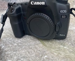 A venda Canon Eos 5D Mark II