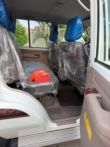 TOYOTA LAND CRUISER HZ CABINE DUPLA V8