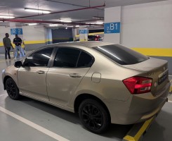 A venda Honda City automático