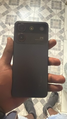ZTE Blade A54