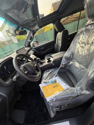 TOYOTA LAND CRUISER VXR TWIN TURBO GASOLINA 2026