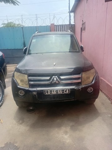 Desapego este carro impecavel